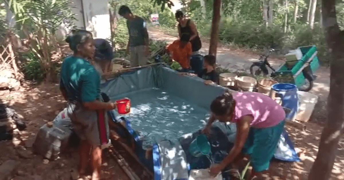 Penyaluran bantuan air bersih di Jawa Tengah